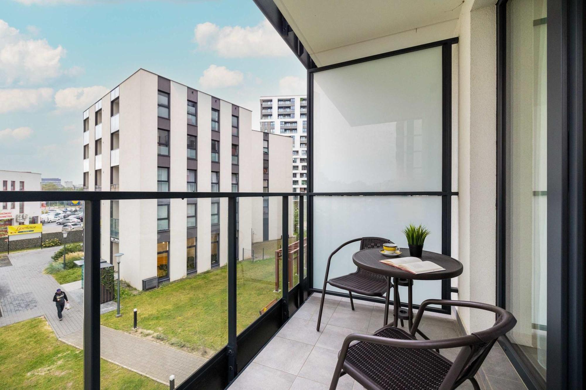 Cozy Apartments Laszkiewicza With Parking By Noclegi Renters 크라쿠프 외부 사진