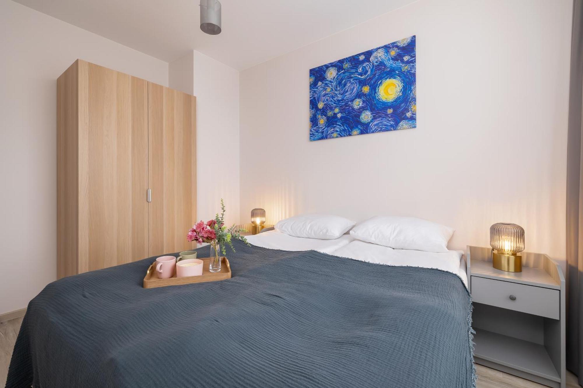 Cozy Apartments Laszkiewicza With Parking By Noclegi Renters 크라쿠프 외부 사진
