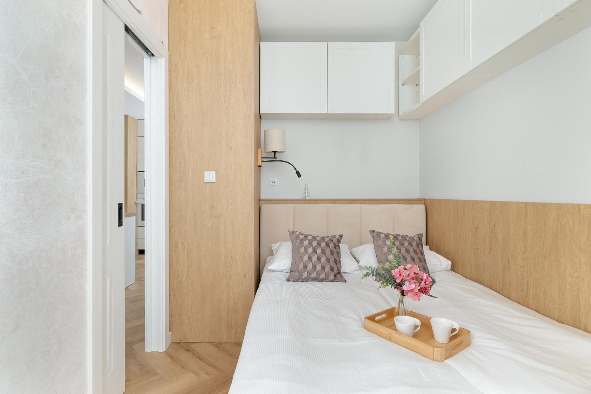 Cozy Apartments Laszkiewicza With Parking By Noclegi Renters 크라쿠프 외부 사진